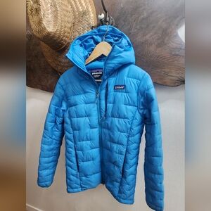 Patagonia Blue Insulated Puffer Jacket with Quilted Design